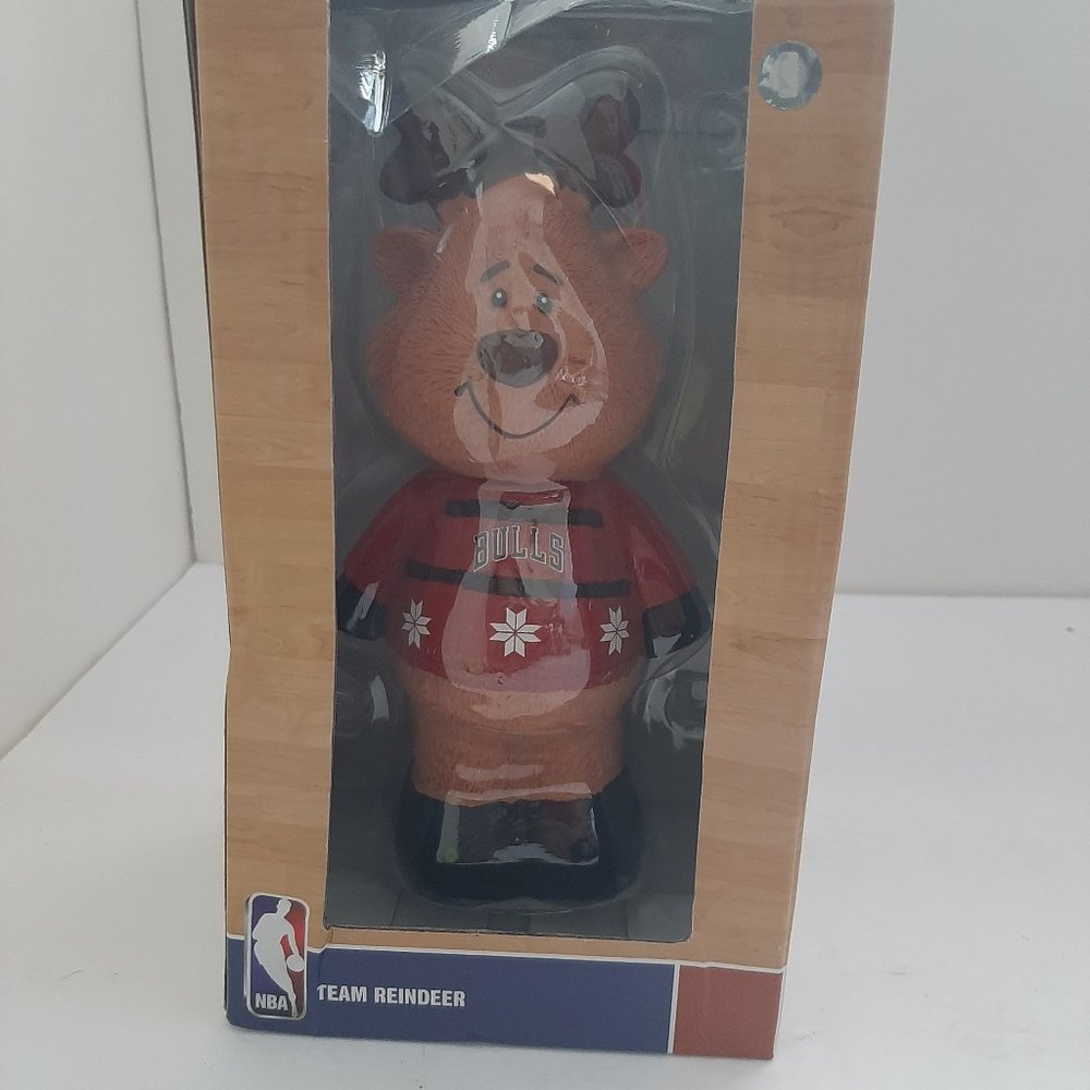 New in Box NBA Chicago Bulls team reindeer Christmas Holiday Deer